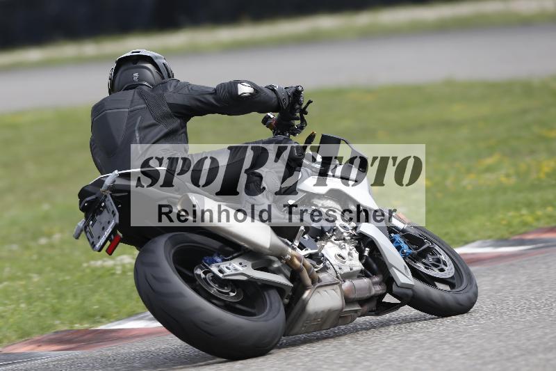 Archiv-2025/36 27.07.2025 PROMAX  ADR/Gruppe gelb/unklar